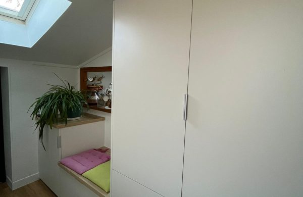 Rénovation d'une entrée à Varrains