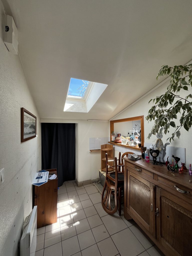 Rénovation d'une entrée à Varrains